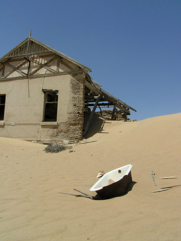 051208-marc-wiese-namibia-0372-2005-Namibia.jpg